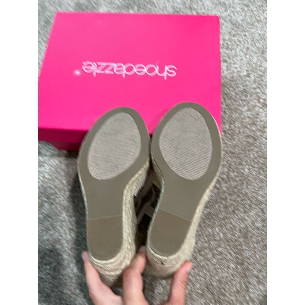 Shoedazzle Earlina Wedges Size 10 - Picture 5 of 11